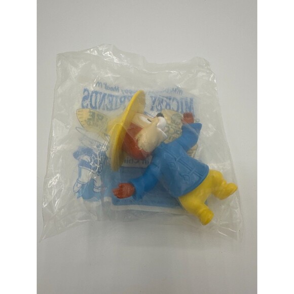 1993 McDonald’s Mickey & Friends EPCOT Chip in China Toy Sealed - Picture 2 of 9